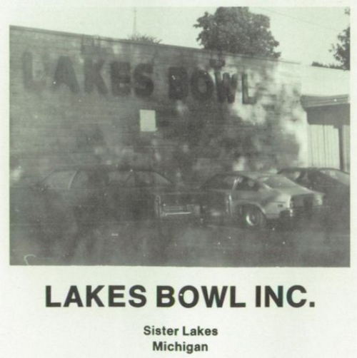 Lakes Bowl - Dowagiac Union High Yearbook Ad